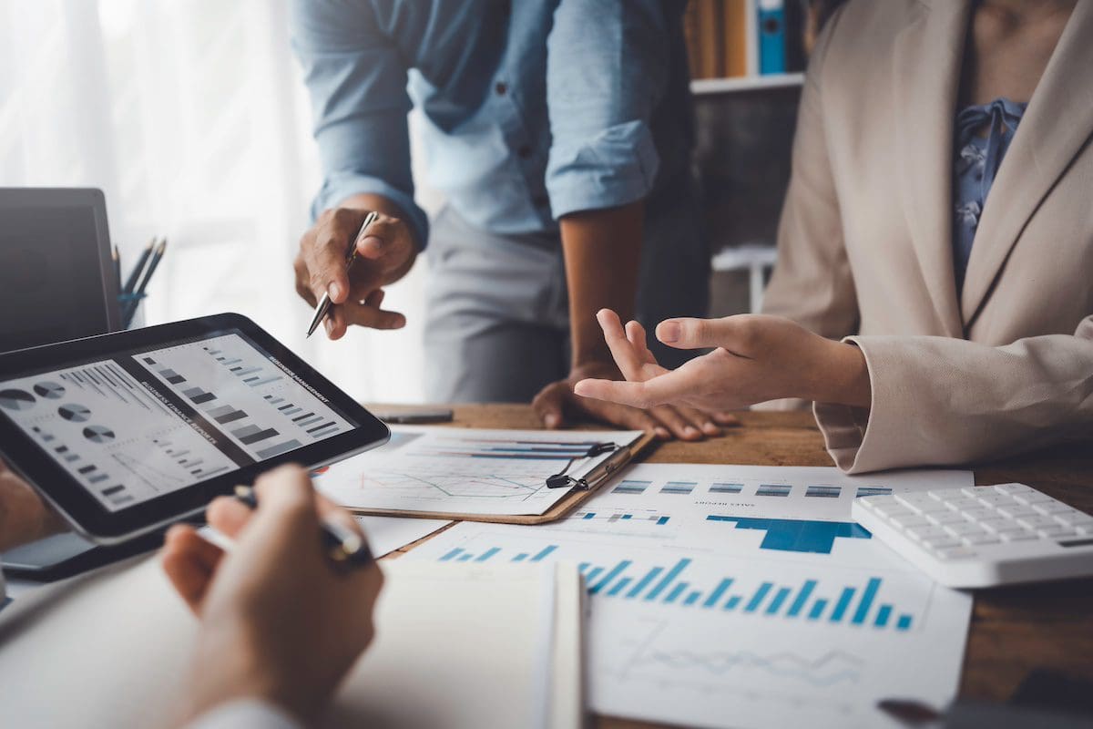 From FP&A to xP&A: Right-Sizing Collaborative Planning for Midsize Companies