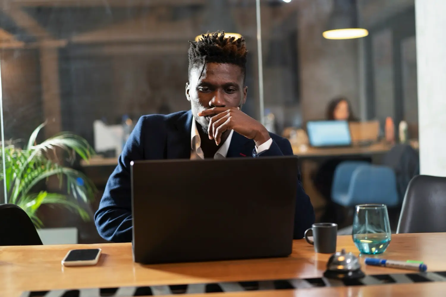 What-If Analysis: How to Model Financial Scenarios and Make Smarter Business Decisions 1 A business owner uses what if analysis to plan for a variety of scenarios